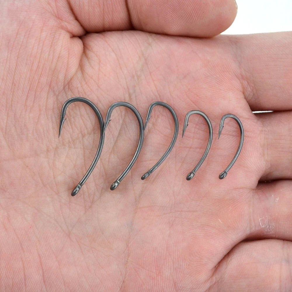 30x Carp Fishing Hooks With Eye